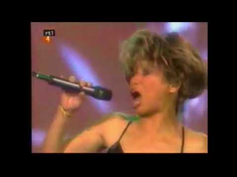 Winner Henny Huisman Soundmixshow 2001:  River deep, mountain high by Mary Amora