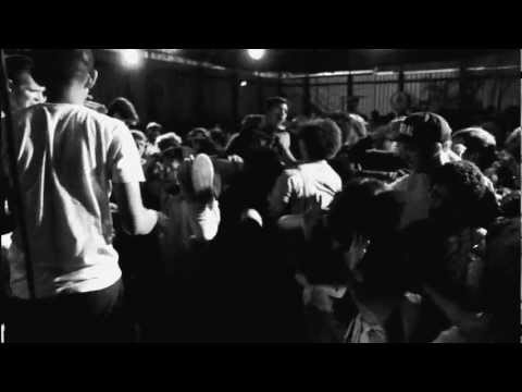 FIDLAR - The Punks Are Finally Taking Acid (Live)