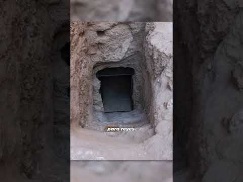 Descubren la tumba de Tutmosis II | Dentro de la pirámide | <a href=