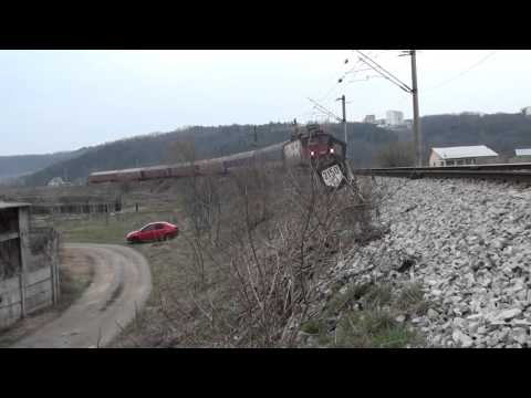 Locomotiva 40-0666-4 cu trenul IR1765 Iasi - Timisoara Nord - 26.03.2016