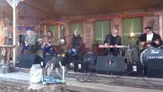 The Frog Pond Sunday Social - Lisa Mills - "Lorraine's Song (My Heart was a Lonely Hunter)"