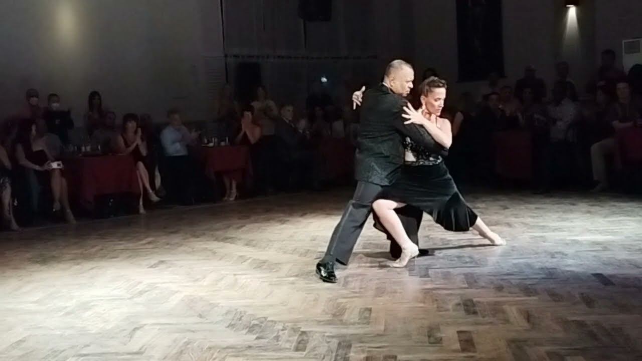 Laila Rezk & Paulo Bidart - A Evaristo Carriego