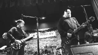 Los Lobos perform "High Places" (Live on Sound Opinions)