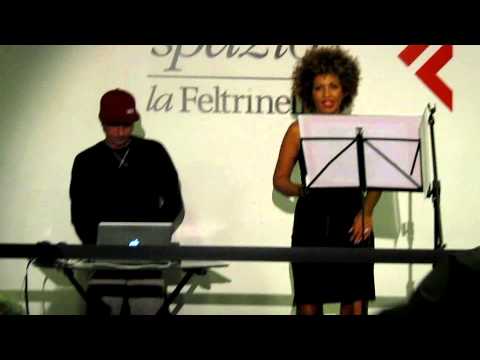 M'Barka Ben Taleb mix live