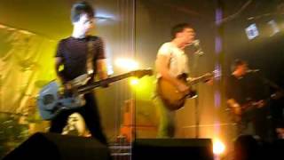 Moving Pictures - The Cribs