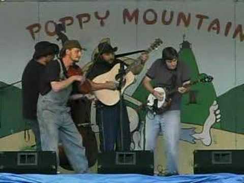The Hillbilly Gypsies - "Shuckin the Corn" - LIVE
