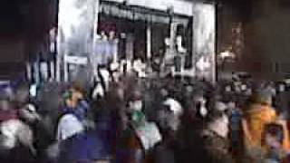 Black Gold singing Breakdown live