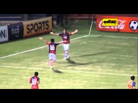 Ciclón devastador: 5 goles de Guillermo Beltrán y el doblete de Ángel Romero