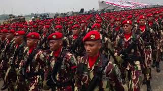 Download lagu Yel Yel TNI-Kopasus Tinggalkan Ayah Tinggalkan Ibu mp3