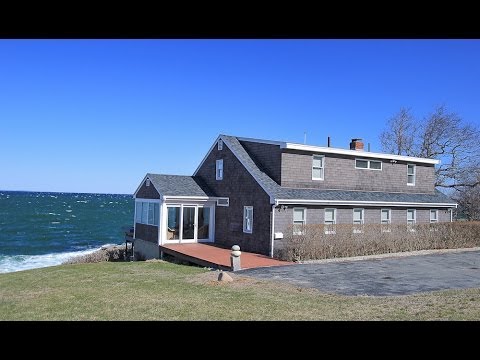 10 Nikolane Way Gloucester, MA