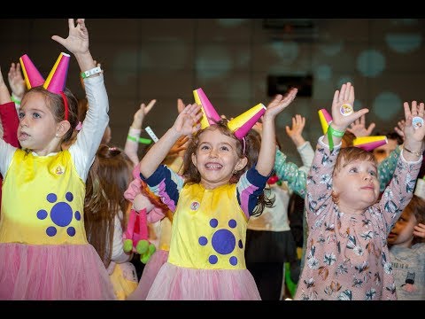 Gasca Zurli – Daca vesel [Cantec Pentru Copii Din Spectacolul Hai La Masa] Video
