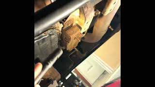 2004 dodge Durango awd 4x4 front drive shaft replacement without removing the exhaust #Mechanicdiy