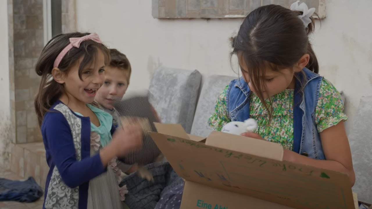 "Aktion Kindern helfen Kindern!" - Eine Reise nach Montenegro #PaketAktion #MitmachAktion