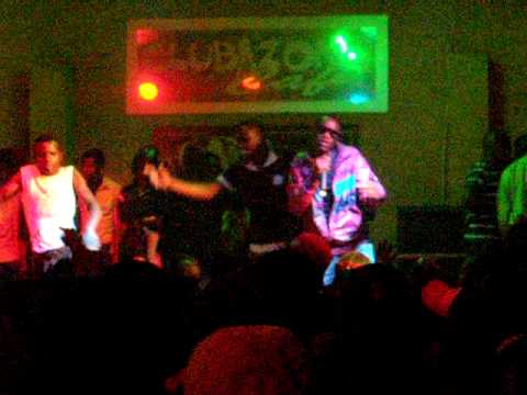 Ndekupela love at Club Zone