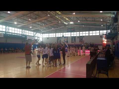 Radost kadetkinja Art basketa posle osvajene bronze