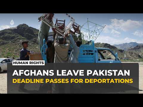 Afghans leave Pakistan as deportation deadline expires amid crackdown on undocumented migrants