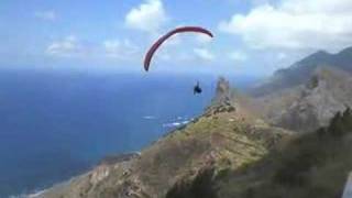 preview picture of video 'Despegue parapente Taganana - Tenerife'
