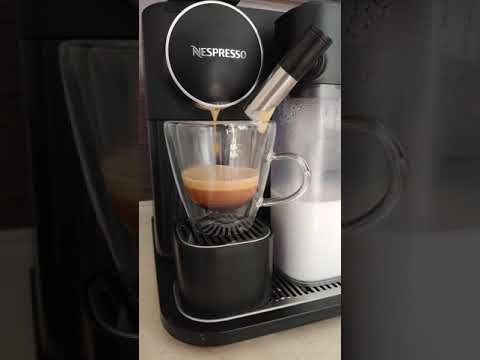 Nespresso Lattissima Gran Black EN650.B cz.1
