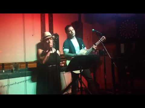 Mike Posner- I took a pill in Ibiza (by Tiffany Marie & Ronnie Rosolino