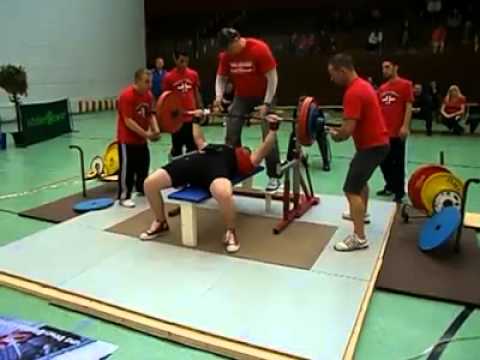 Deutsche Meisterschaft  2013 P.A.G. / 150kg Bankdrücken RAW  Dennis  Pusikov J 23  DEUTSCHE MEISTER