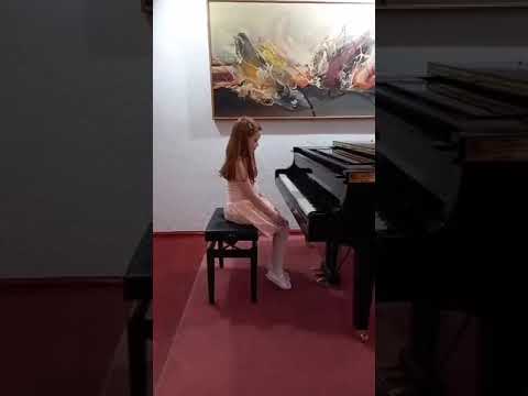J. S. Bach: Little Prelude in G Minor - Anastasija Kostova