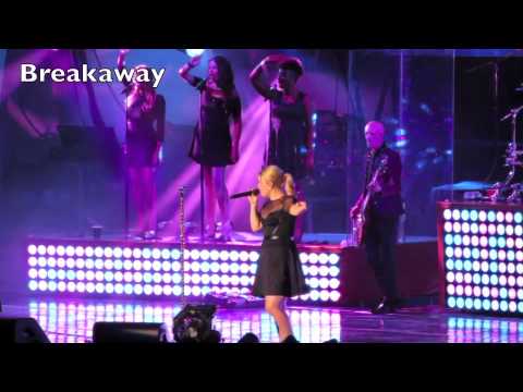 download lagu mp3 mp4 Kelly Clarkson Concert Setlist, download lagu Kelly Clarkson Concert Setlist gratis, unduh video klip Kelly Clarkson Concert Setlist