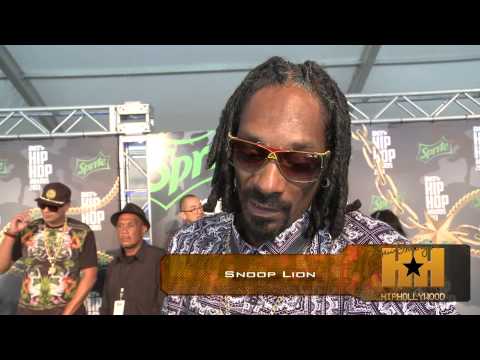 Snoop Lion Talks Working With Eddie Murphy on 'Red Light' - HipHollywood