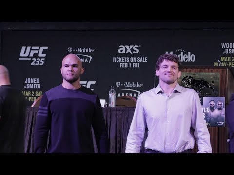 Robbie Lawler vs. Ben Askren Face Off | UFC 235 Press Conference