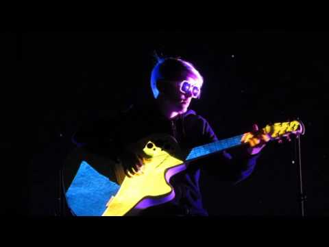 Kaki King @ Villa Tittoni Desio - Doing the Wrong Thing 2016-05-23