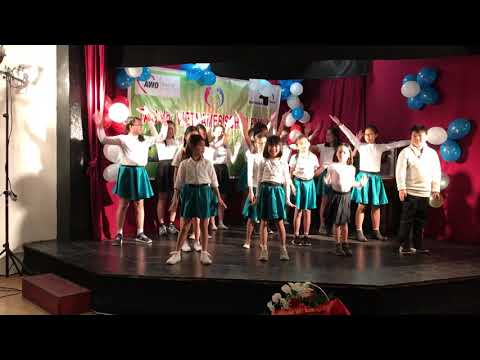 MÚA: HS TRƯỜNG TIẾNG VIỆT AWO