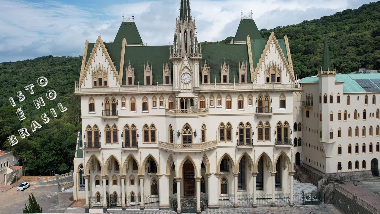 O misterioso e polêmico Arautos do Evangelho