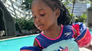 Meshia Lattimore is live! Hey yall!!!