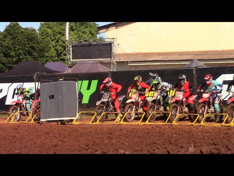 A incrível batalha pela vitória na Corrida Intermediária Nacional da Copa MS de Velocross