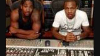 Omarion &amp; Bow Wow-- Im Tryna (Remix) { With Lyrics }
