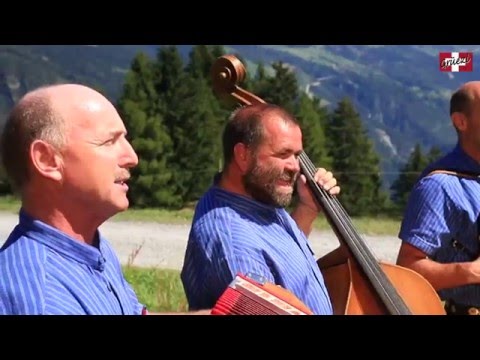 Adlerspitz-Buebä - Die Fischerin