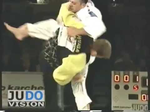 JUDO 1998 European Club Cup: Mark Huizinga (NED) - Lionel Hugonnier (FRA)