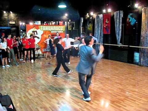 77 Sultans Of Swing 2010 Lindy Hop Main Class Semi-Finals heat-2