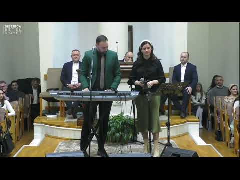 Adi şi Bianca Alexa | Ми є чужі а Бог нас дуже любить (Suntem străini, dar Dumnezeu ne iubește mult)