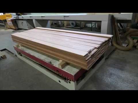 Der Weg zur perfekten Diele: Schleifen und Ölen in unserem Bearbeitungszentrum