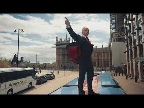 今日、私は国会議事堂の横に立ち、二大政党制の廃止を要求しました。 (TODAY I STOOD NEXT TO THE HOUSES OF PARLIAMENT AND DEMANDED AN END TO THE TWO-PARTY SYSTEM ?)