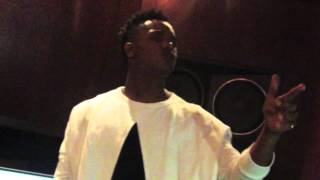 Avery Wilson covers Donny Hathaway