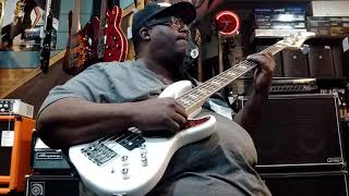 Video thumbnail for CORT GB75  Bass  -  maxproud by maxproud
