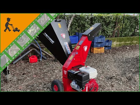 Petrol Garden Shredder Ceccato Tritone Maxi - Honda GX 390 engine - Customer's operating video