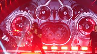 Download lagu Arjuna _ DEWA 19 x Virzha x Ari Lasso | HUT RCTI Ke 33 - I LOVE RCTI 33 TegaLega BANDUNG mp3