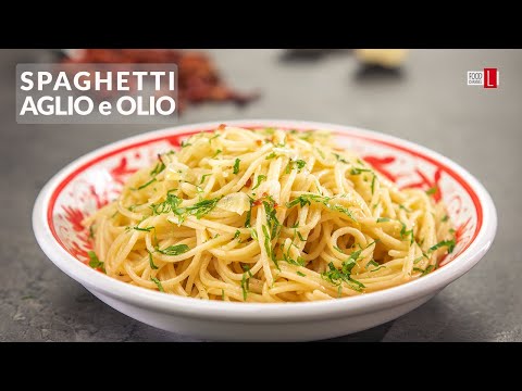 Spaghetti Aglio e Olio | Receitas Food Channel L