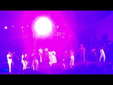 Mwenso & the Shakes: Ain't Misbehavin'