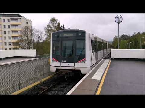Oslo-Viken T-bane - Linje 3-3A-3E: Skøyenåsen T-banestasjon 05-2021 [4K UHD] 17-mai-Spesial