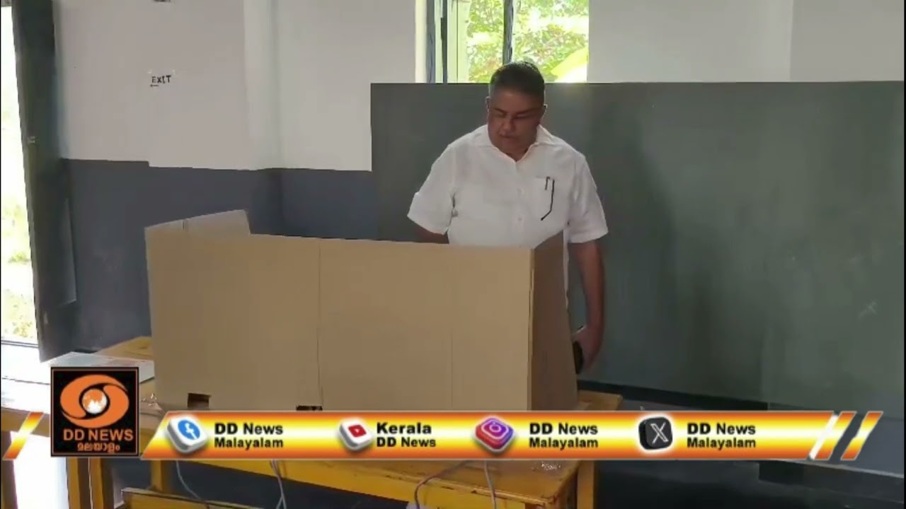 മന്ത്രി സജി ചെറിയാന്‍ മുളക്കുഴ പഞ്ചായത്ത് വാര്‍ഡ് 11