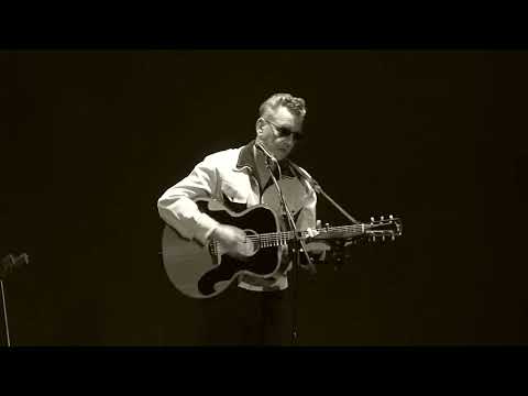 THE SEA CALLS RICHARD HAWLEY  FESTIVAL UNDERFEST 24 VIGO