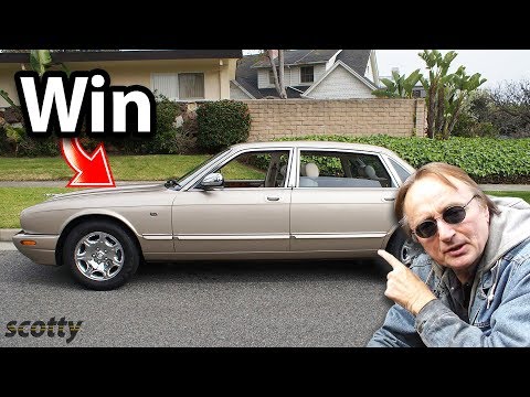 Here's Why this 2002 Jaguar XJ8 is Best Car to Drive in New York City